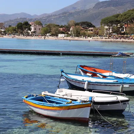 Casa De Paoli - Vista Mare Arenella, Con Parcheggio Privato Apartamento Palermo