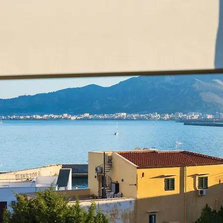 Casa De Paoli - Vista Mare Arenella, Con Parcheggio Privato Apartamento Palermo