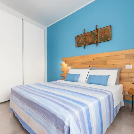 Casa De Paoli - Vista Mare Arenella, Con Parcheggio Privato 아파트 팔레르모